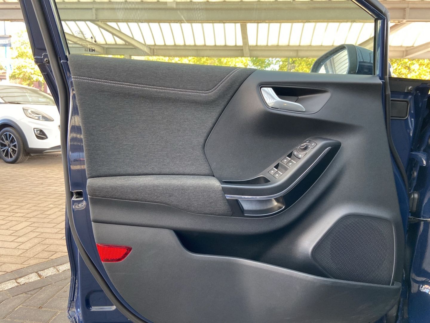 Fahrzeugabbildung Ford Puma Titanium 1.0 Mild Hybrid Winterpaket GJR NA