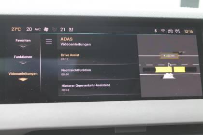 DS Automobiles DS4 E-TENSE LA PREMIERE