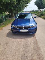 BMW 320 d Touring Panoramadach-elektr Heckklappe - mit Diesel-Antrieb: Elektr Heckklappe