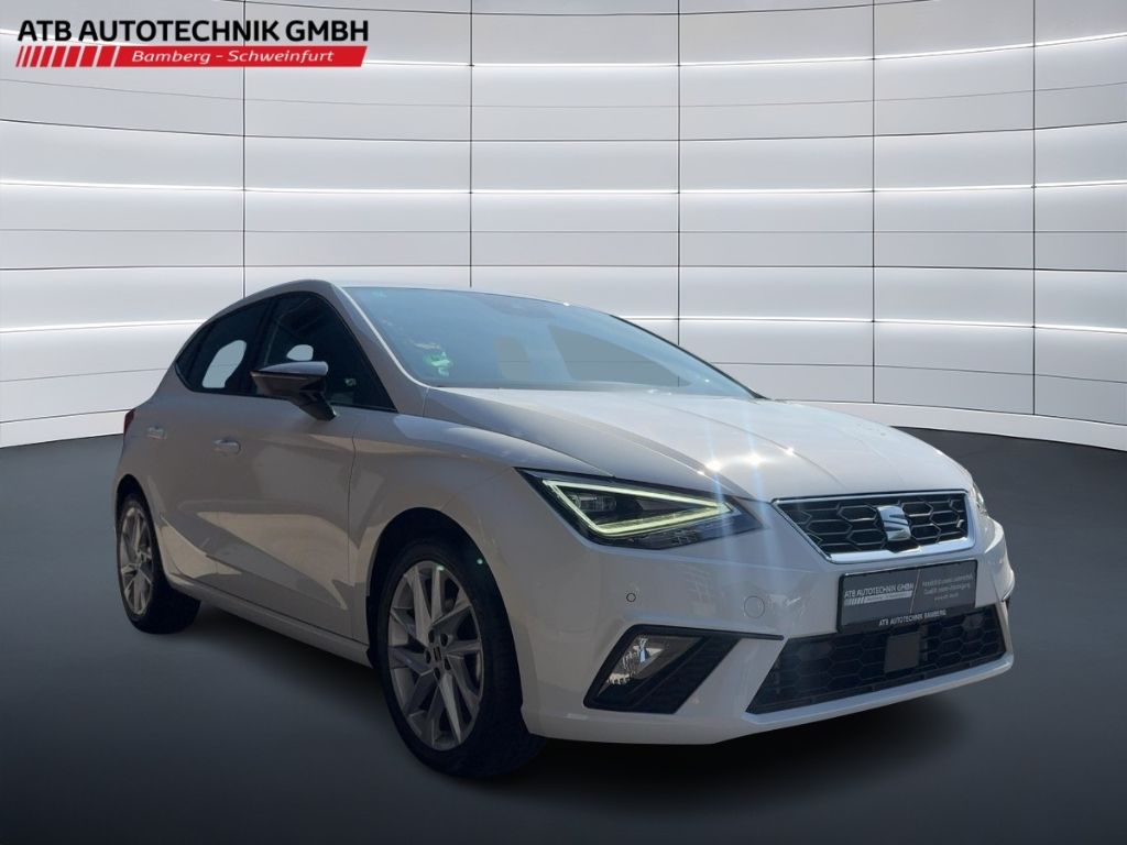 Fahrzeugabbildung SEAT Ibiza FR, Navi, Rückfahrkamera, LED Schweinwerfe