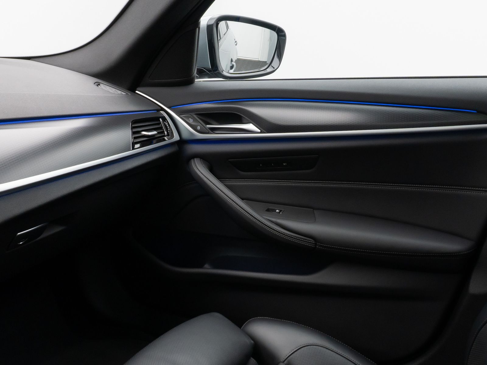 Fahrzeugabbildung BMW 540d xD M SportPro Panoram Kamera Laser HUD HiFi