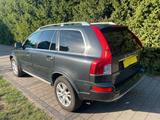 Volvo XC90 D5 AWD Geartronic Executive Executive - Volvo XC90 Gebrauchtwagen in Frankfurt