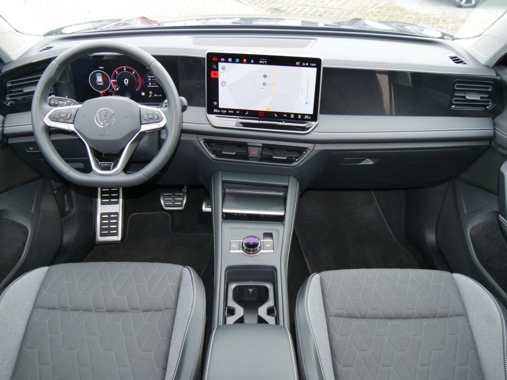 Volkswagen Tiguan 2.0 TDI DSG Goal Navi AHK LED ACC DigCock foto 5