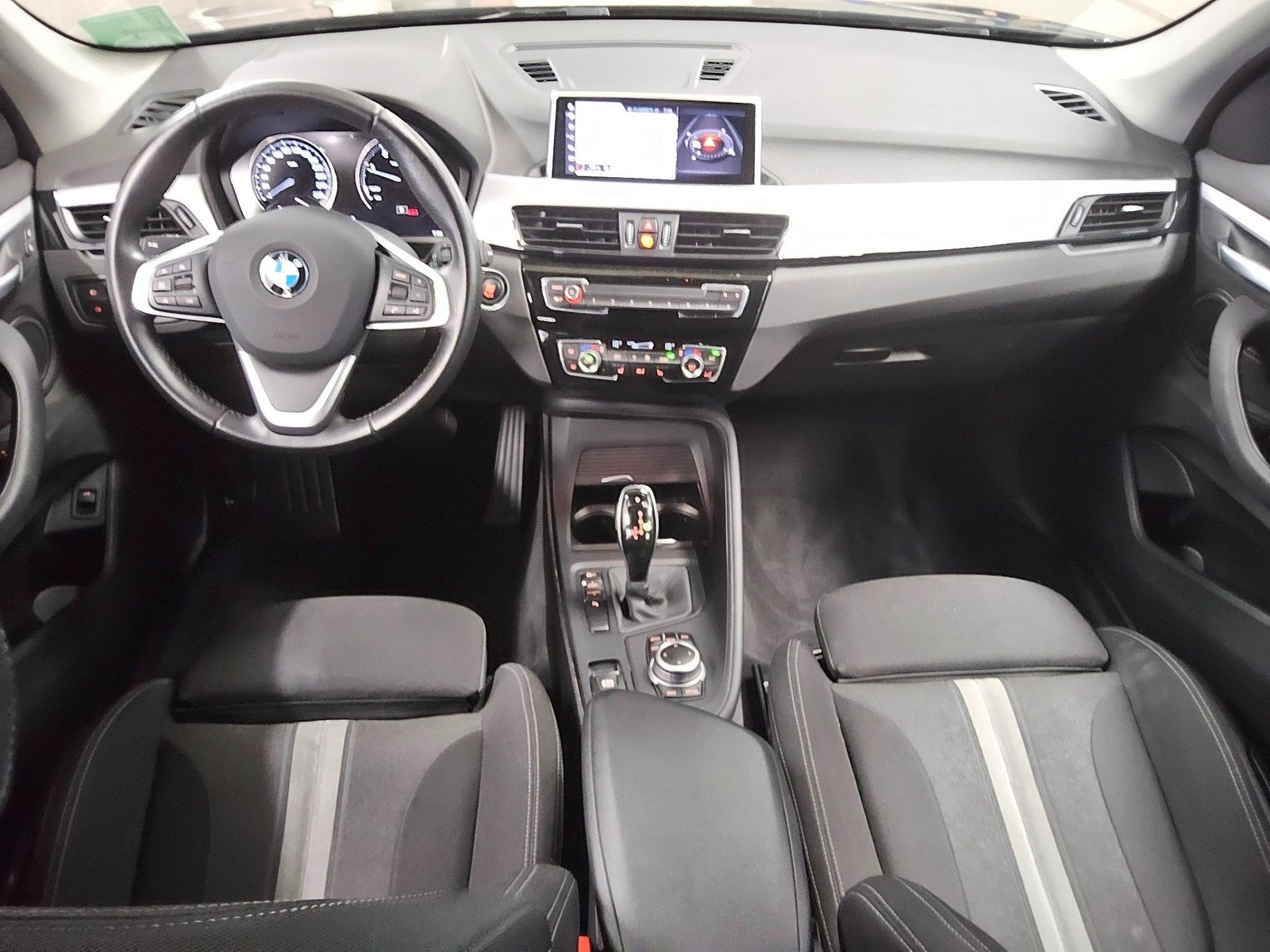 BMW X1 sDrive20d Advantage Navi ACC AHK RfK Shz PDC foto 5