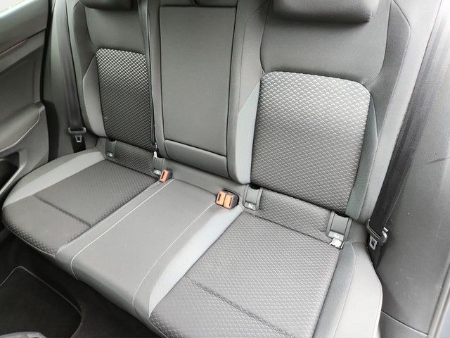 Fahrzeugabbildung Volkswagen Golf Life 1.5 TSI 96 kW *Navi*