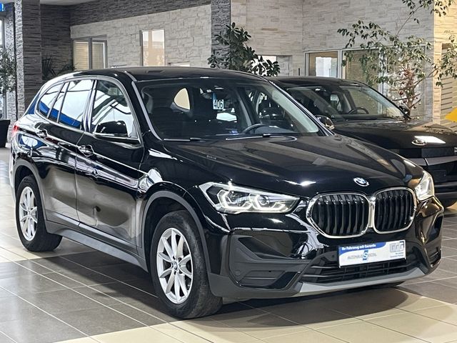 BMW X1 sDrive18d Advantage Business LED Navi SHZ PDC