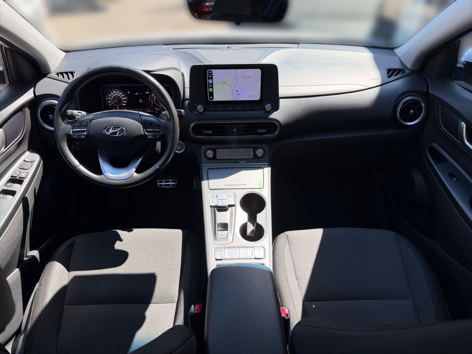 Fahrzeugabbildung Hyundai KONA Select Elektro 11 kW OBC Sitzheizung