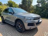 Volkswagen Touareg 3.0 V6 TDI Tiptronic 20" Xenon Leder AHK - VW Touareg Gebrauchtwagen in Kassel