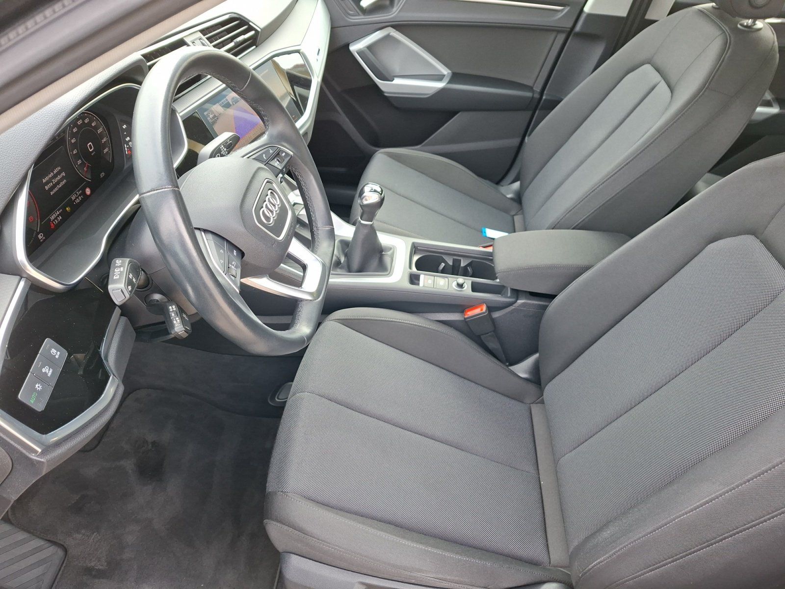 Audi Q3 35 TFSI S line Kamera SHZ el. Heck Navi LED foto 8