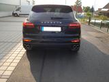 Porsche Cayenne S E-Hybrid Carbon 18-Wege Softclose ACC - Porsche Cayenne mit Hybrid-Antrieb: Geländewagen