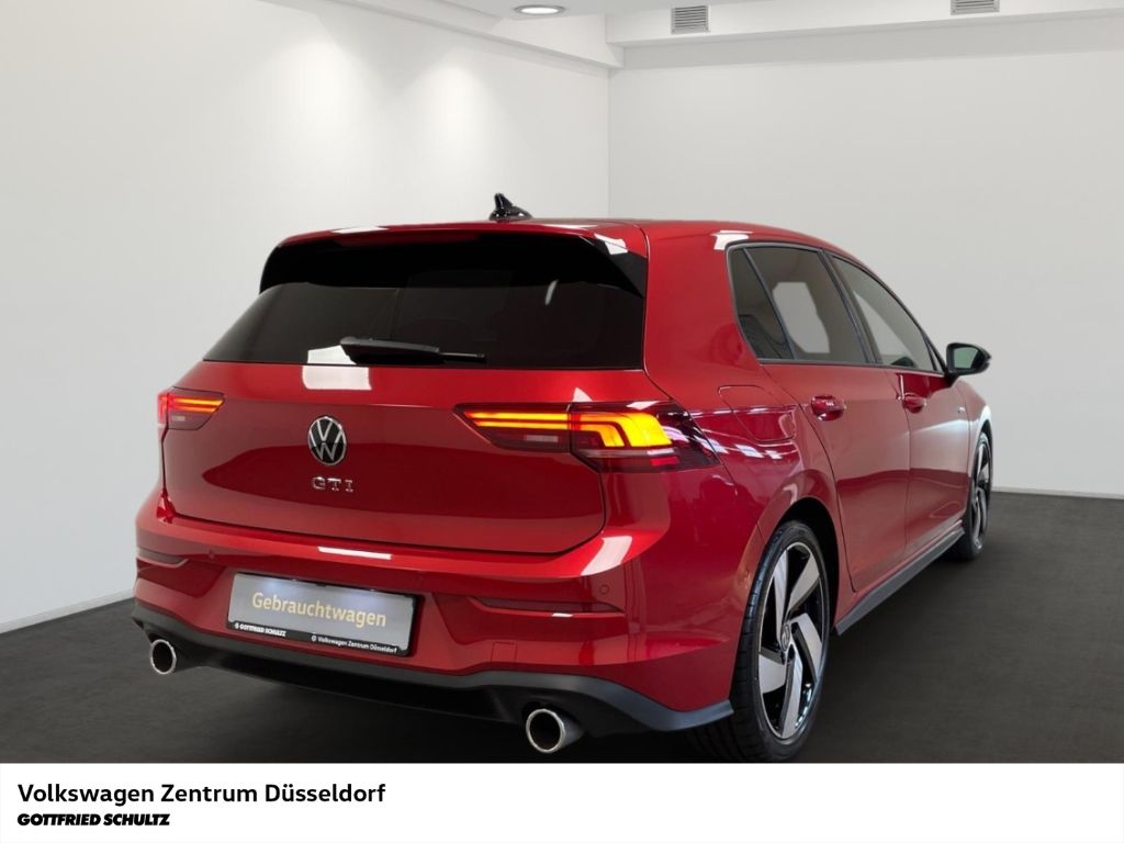Volkswagen Golf GTI 2.0 TSI DSG Design Black Style Pano foto 3