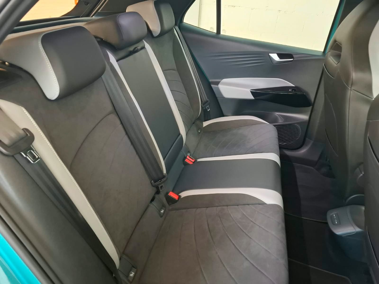 Fahrzeugabbildung Volkswagen ID.3 Pro Performance 150 kW Top Sport Plus-Sitze