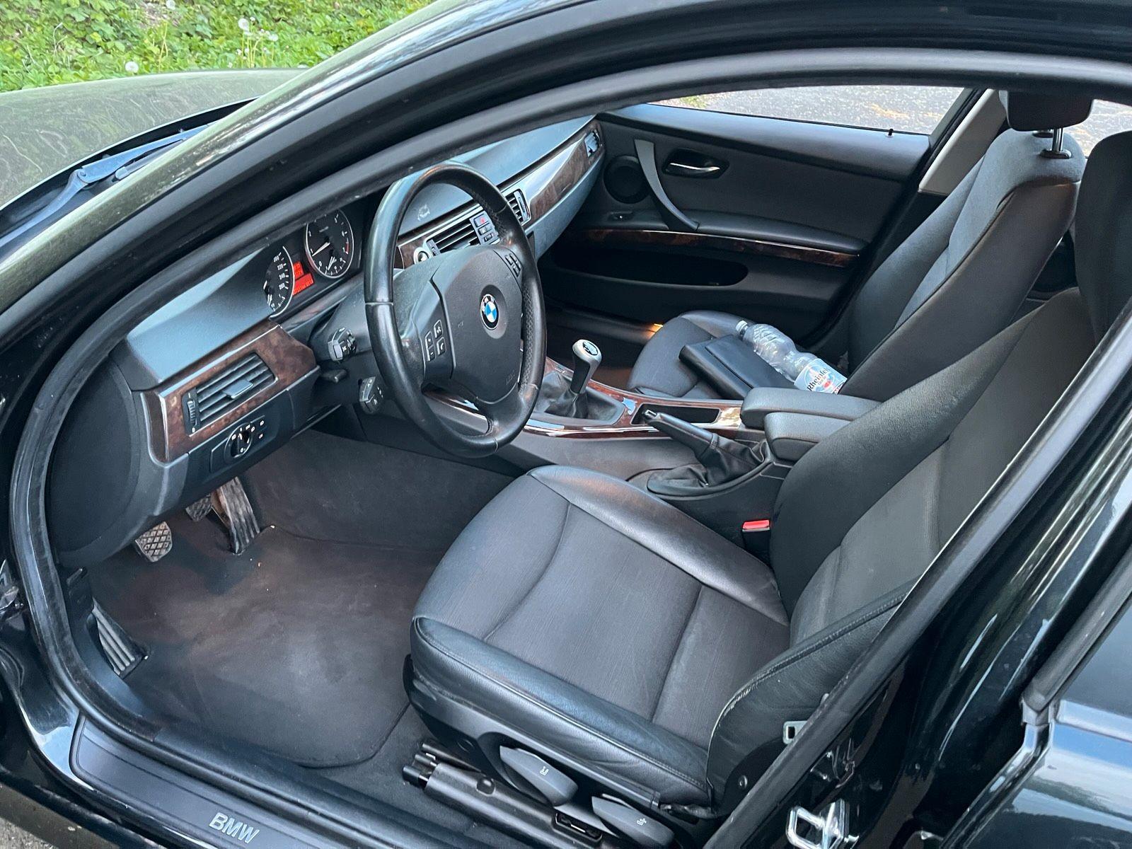BMW 320 2006 — photo 15