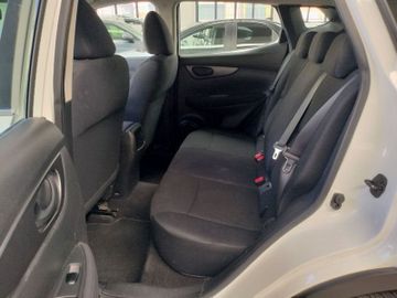 Nissan Qashqai - 11