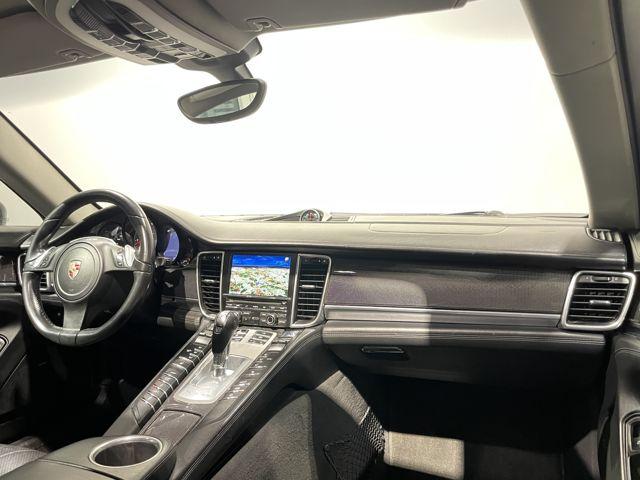 PORSCHE PANAMERA 4S  SPORT CHRONO PANO NAVI 20'' 400 ch 4X4 BVA - HAYON ÉLECTRIQUE - PACK SPORT - TOIT OUVRANT