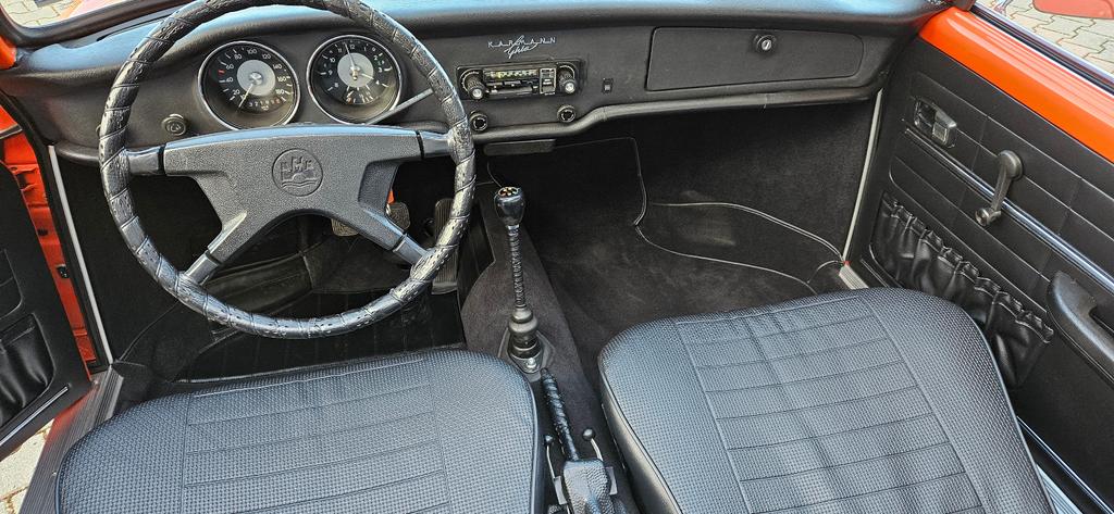 Volkswagen Karmann Ghia