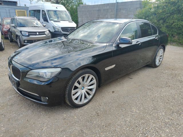 BMW 740Li