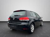 Volkswagen Golf 1.6 TDI Navi/PDC/SHG/EU5 - VW Golf Gebrauchtwagen in Frankfurt
