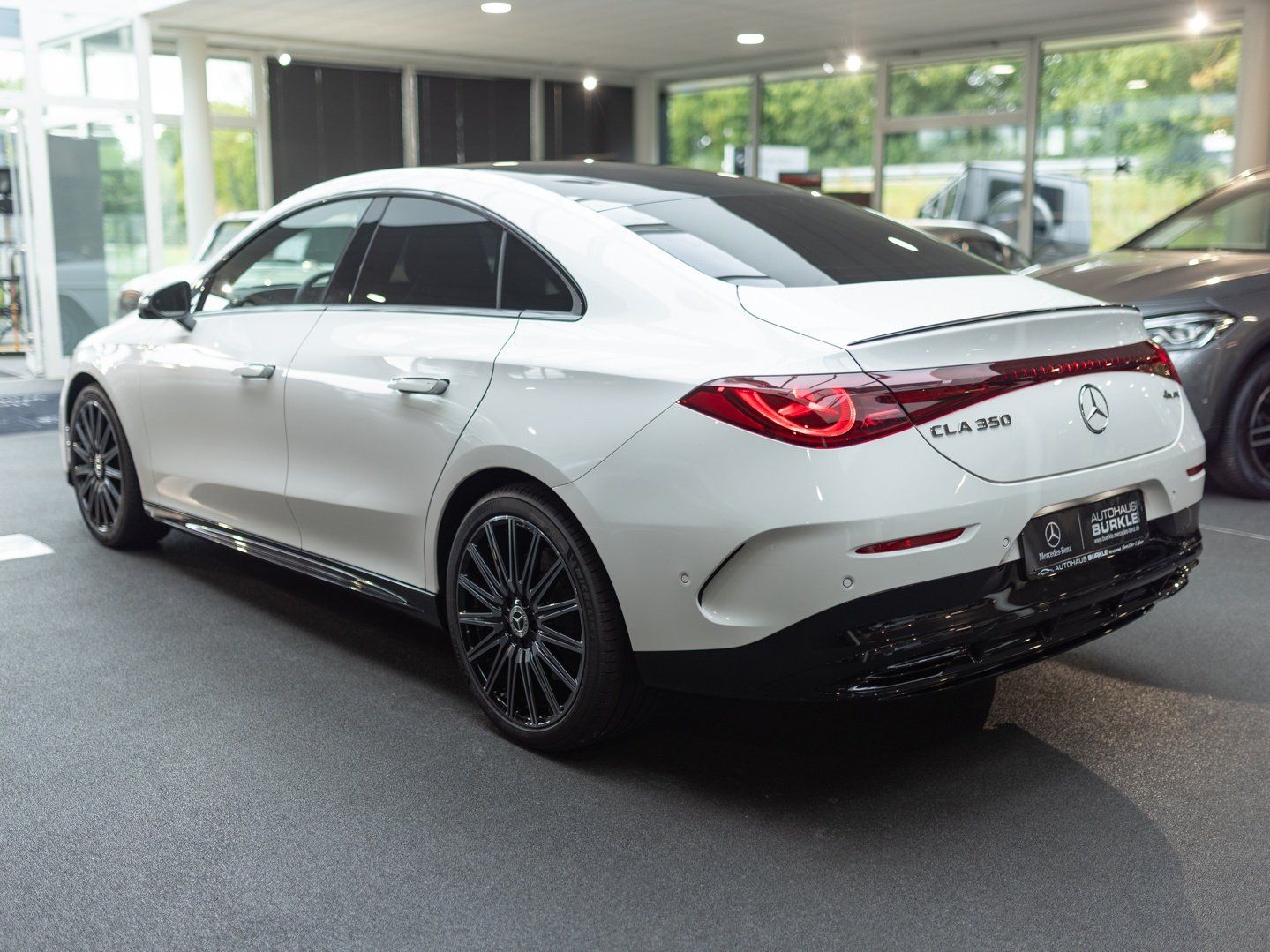 Mercedes-Benz CLA 350 4M EQ AMG Prem Massage HuD Dist,360,Mem foto 4