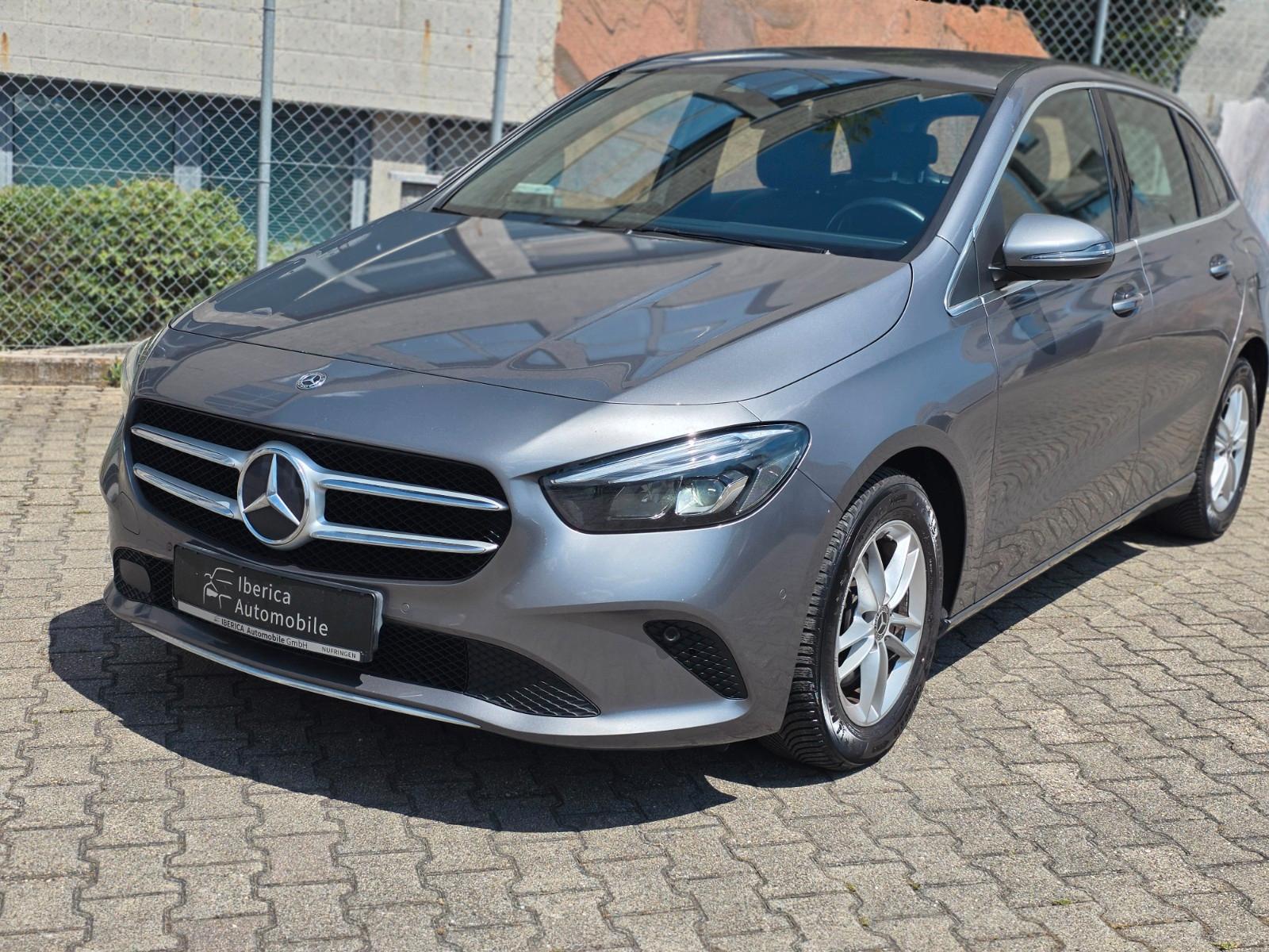 Mercedes-Benz B 200* 7G-DCT*  XENON  *NAVI*XENON