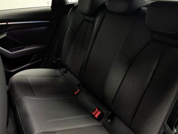 Fahrzeugverkauf 29 Audi A3 Sportback S line Pano Sonos Matrix