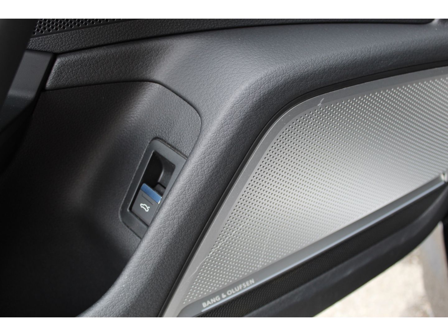 RS7 qu.tiptr Dynamik+*Ceramic*B&O+*Pano*Assist+!