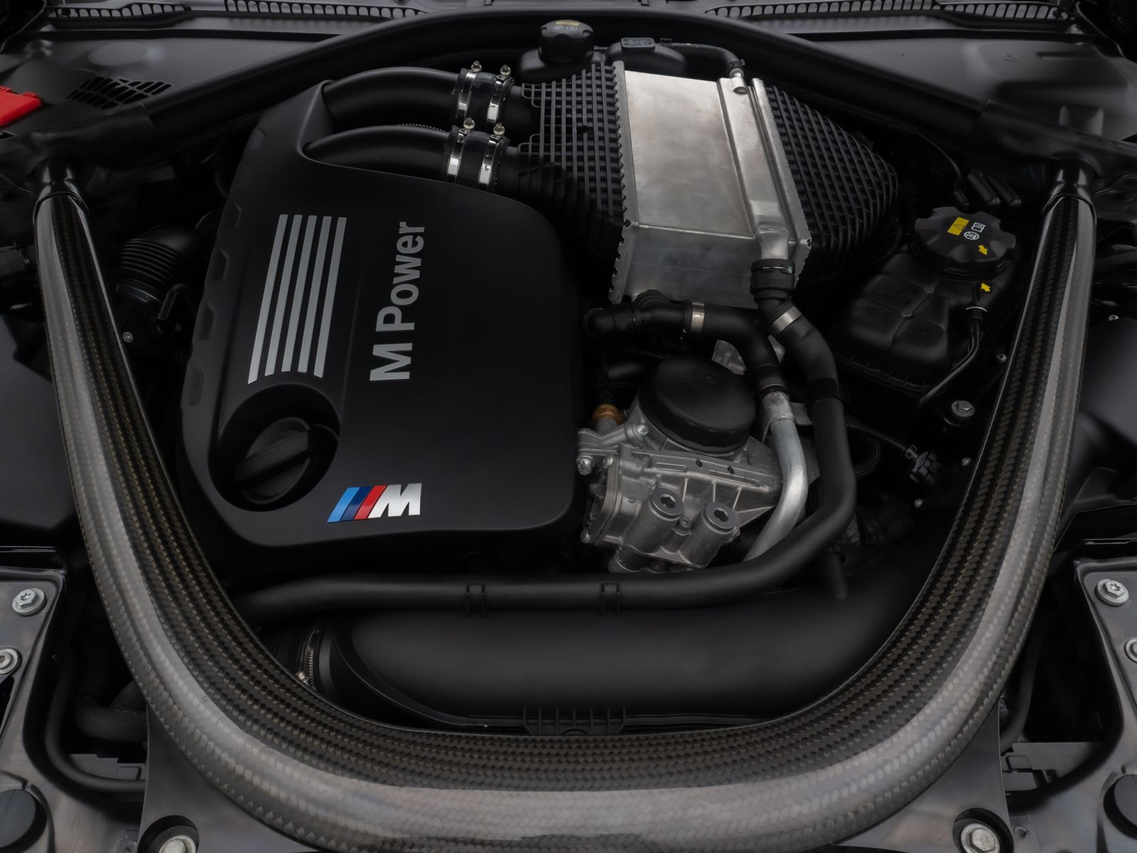 Fahrzeugabbildung BMW M2 Competition Kamera GSD DriveAs H/K Memory 19"