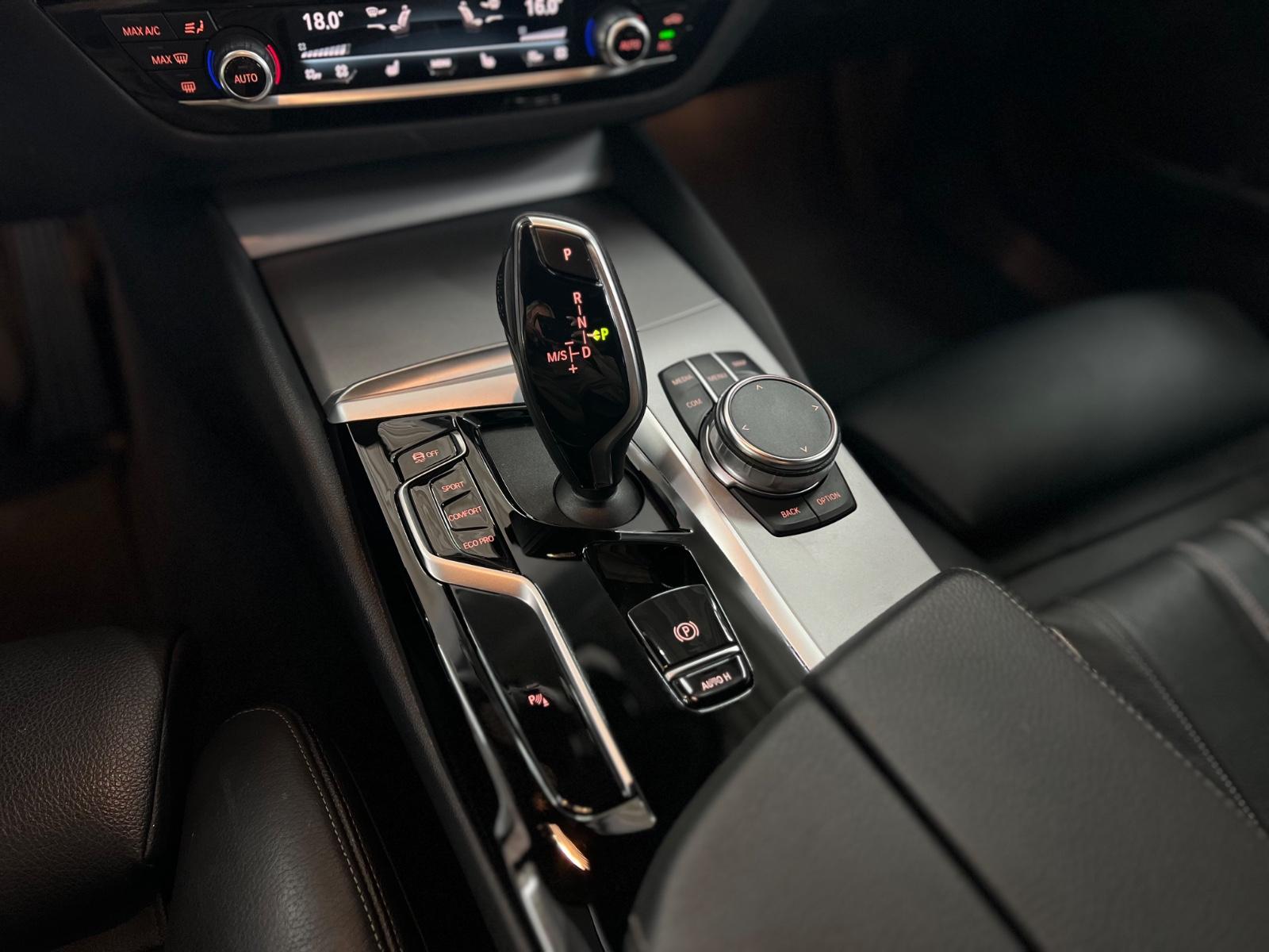 BMW 520d Touring AMB+DAP+PARK+DAKOTA+MEMORY