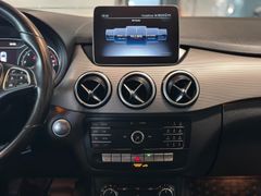 MERCEDES-BENZ B 180 - Ansicht 21