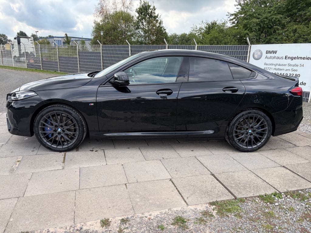 BMW M235i xDrive GranCoupe Head-Up DrivAssisPr LM19! foto 3