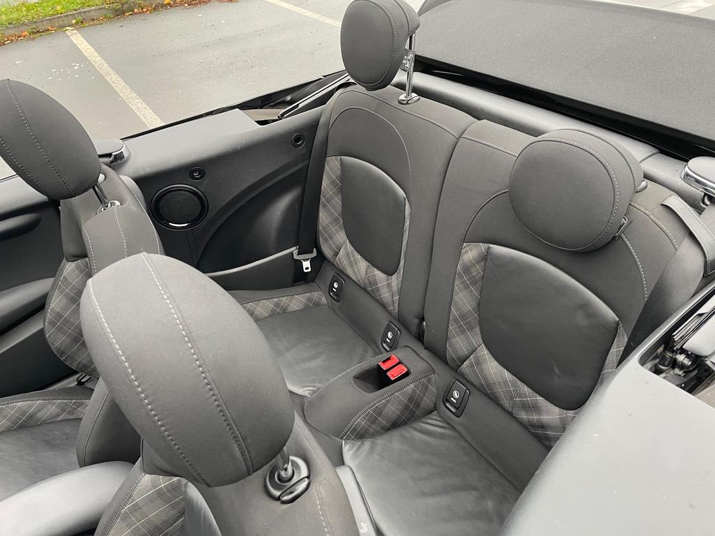 MINI Cooper D Cabrio