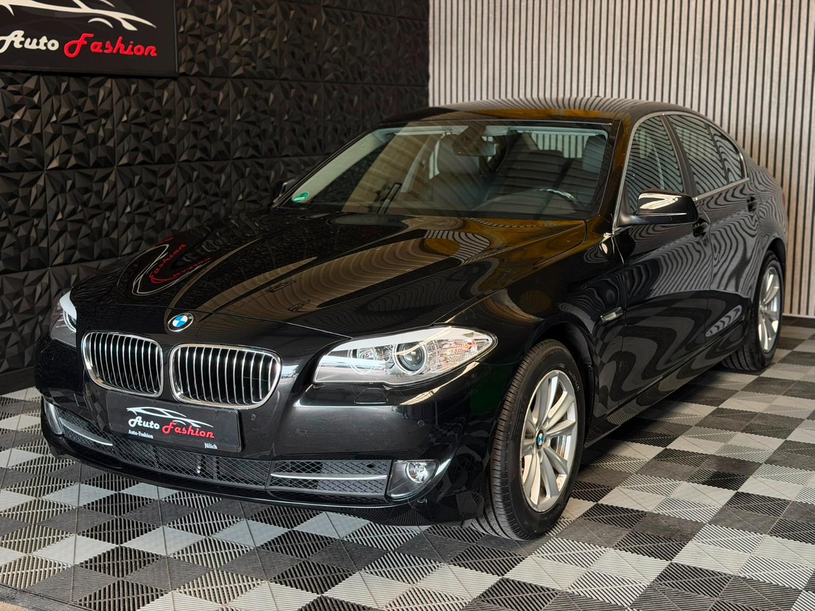 BMW 523i 204 ch 6 cylindres • Boîte auto • 70 000 km • Cuir Dakota • GPS • Radars AV/AR