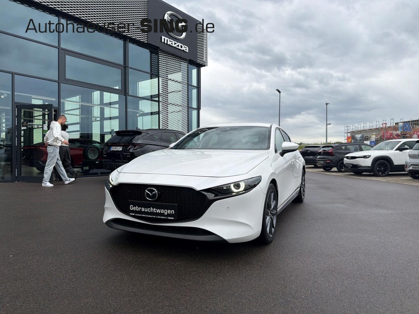 Mazda 3 Selection 360° HeadUP Totwinkelassi. LED