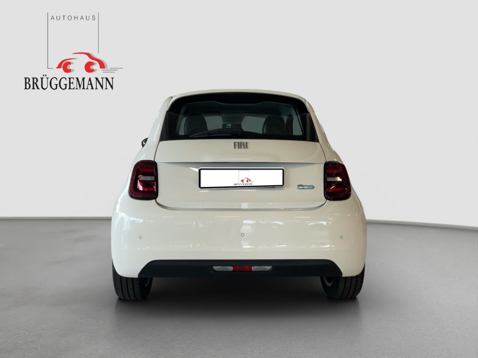 Fahrzeugabbildung Fiat 500e Icon + Komfort-Paket
