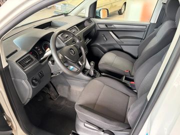 Volkswagen Caddy Maxi - 6