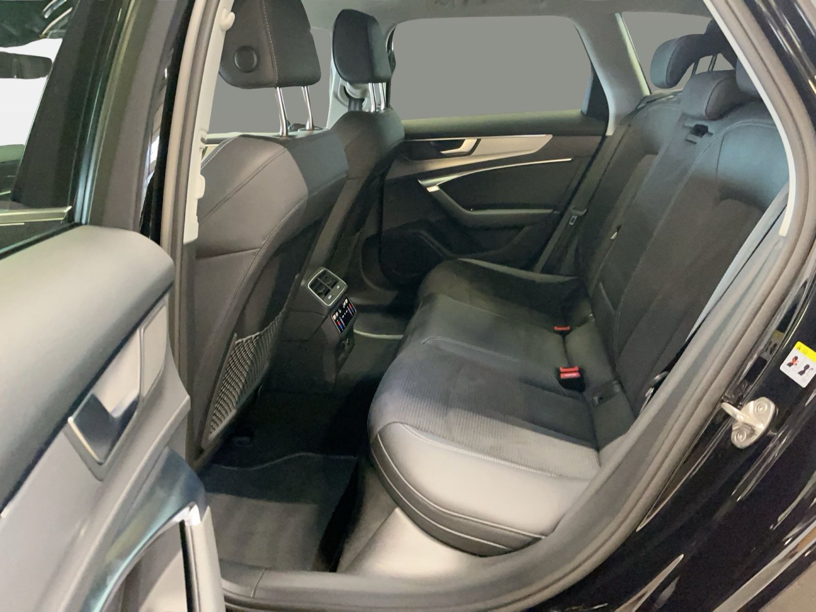 Audi S6 - Bild 11