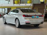 BMW 750i xDrive*Massage*Sitzblftng*Softclose*Memory* - silberne BMW 7er Reihe