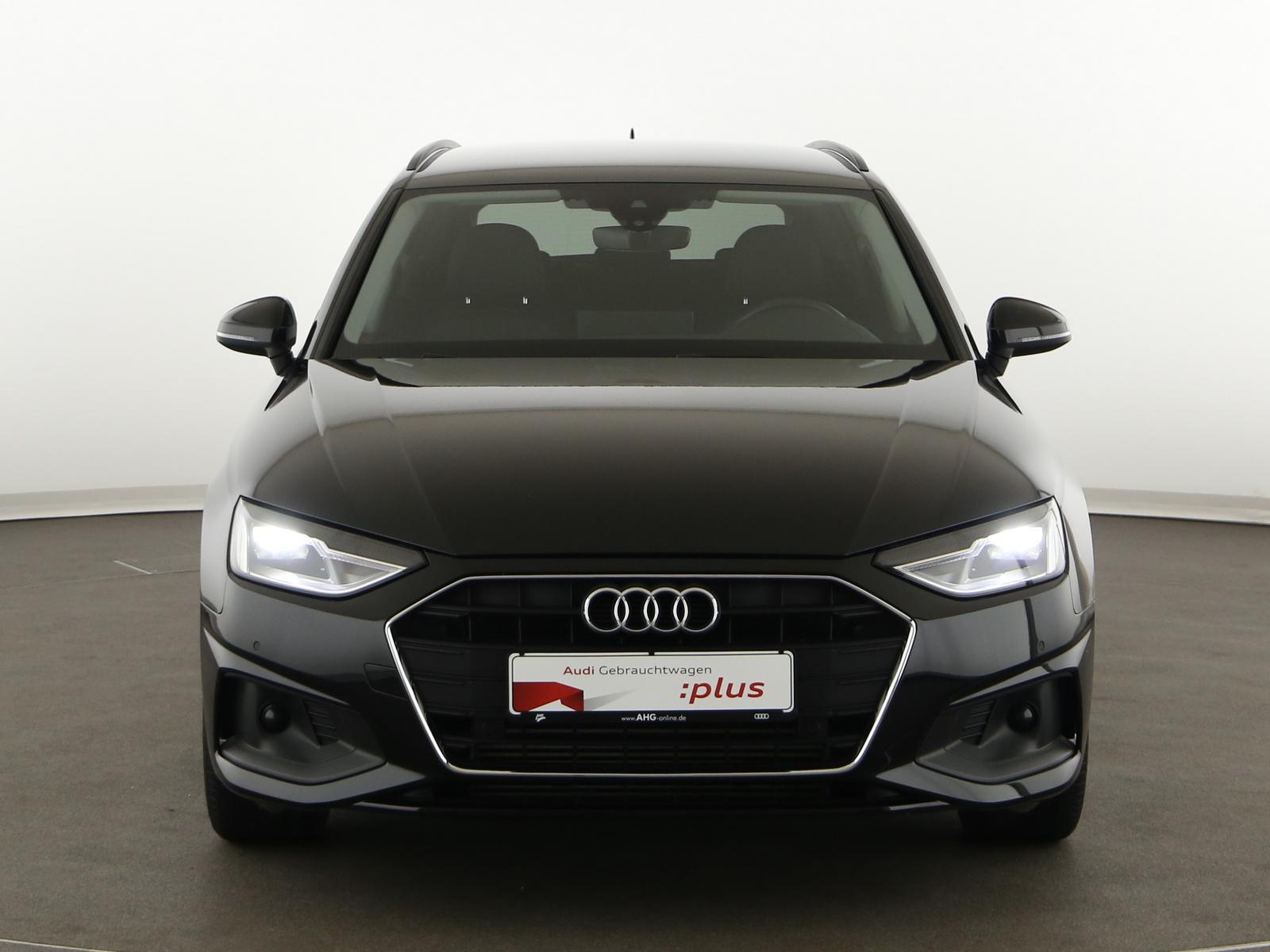 Audi A4 Avant 35 TFSI  S tronic 35 TFSI basis  N