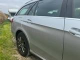 Mercedes-Benz E 220 Bluetec T