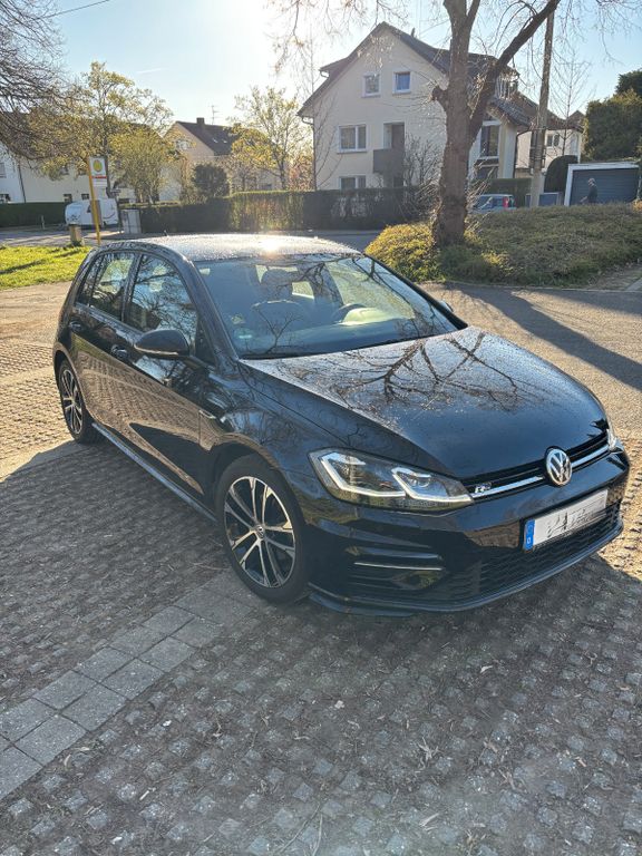 Image of Volkswagen Golf