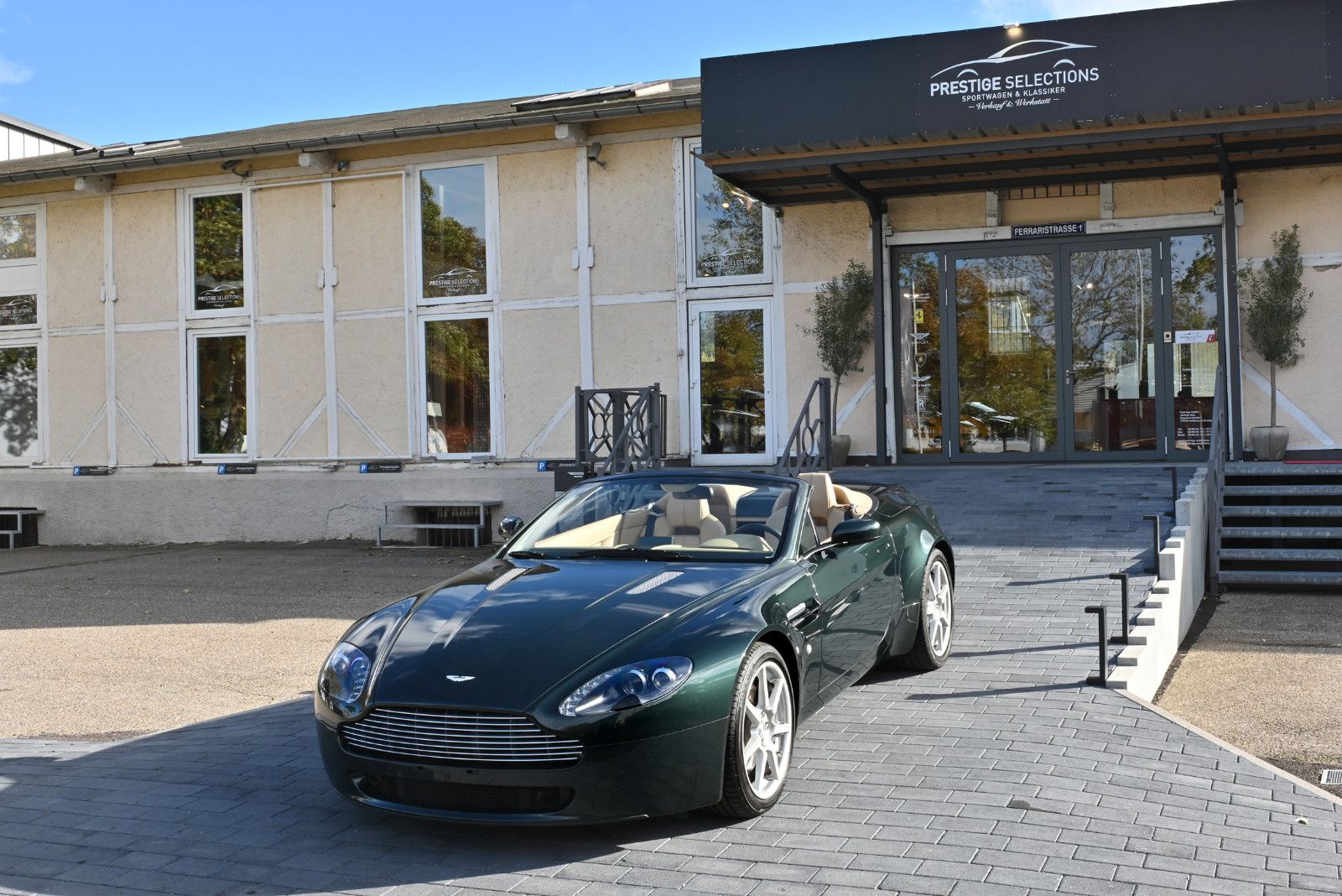 Aston Martin V8 Vantage