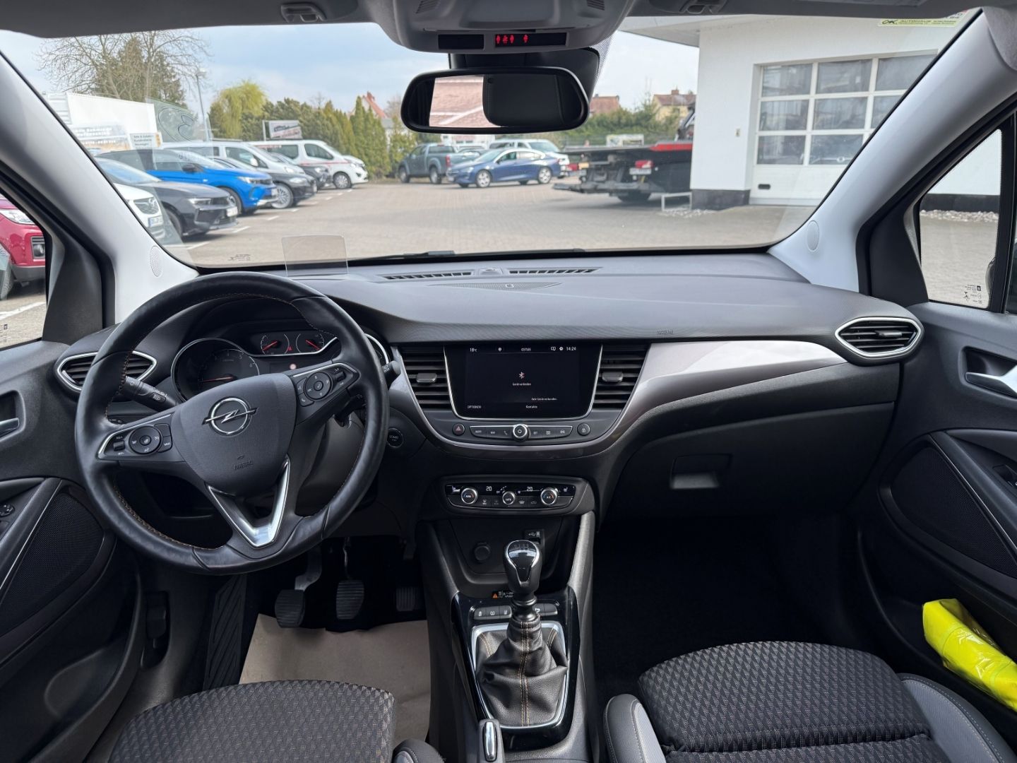 Fahrzeugabbildung Opel Crossland Ultimate SHZ+LZ+Kamera+HeadUp-Display