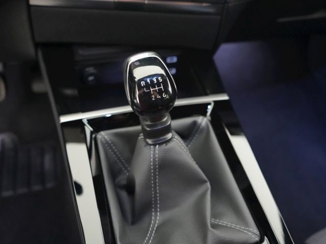 Astra L ST GS+LED LICHT+360 GRAD KAMERA+SITZ-/LE