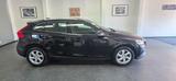 Volvo V40 Cross Country T4 AWD Automatik Momentum - scheckheftgepflegte Volvo V40 Cross Country