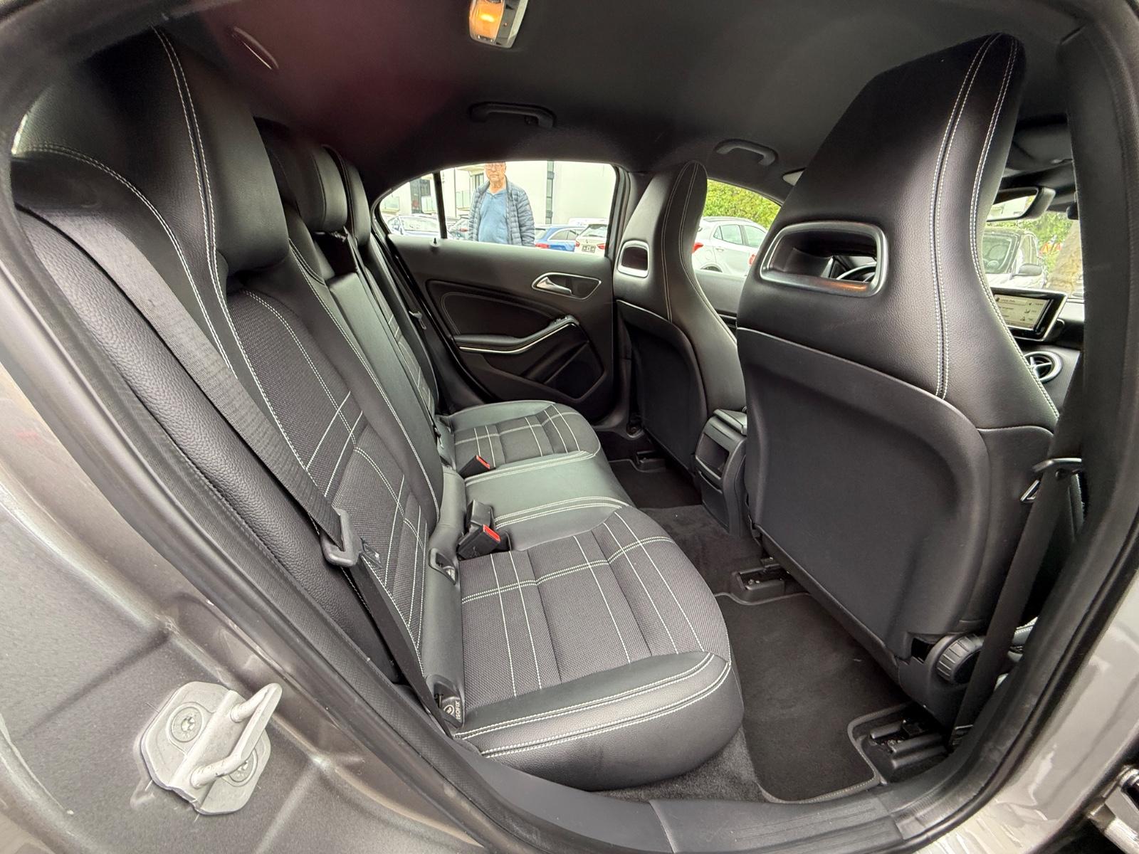 Mercedes-Benz A 250 A A 250 BlueEfficiency Automatik