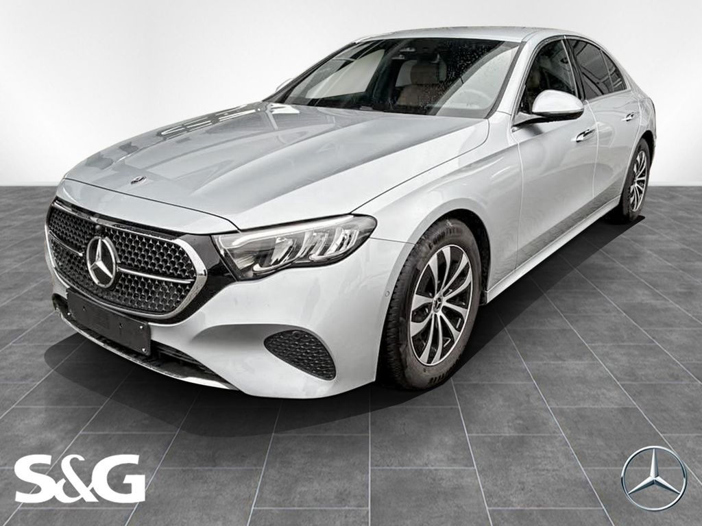 Image of Mercedes-Benz E 220