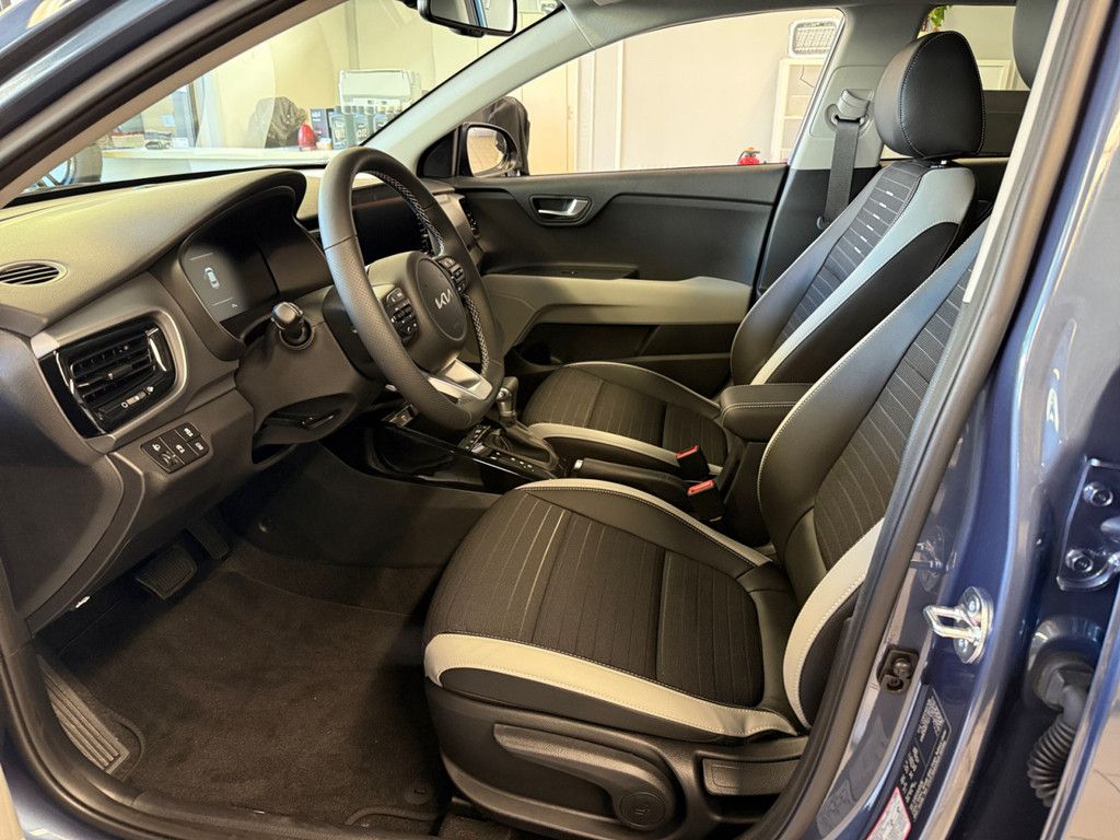 Fahrzeugabbildung Kia Stonic 1.0 T-GDI Spirit