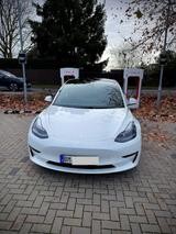 Tesla Model 3 Langstreckenbatterie - Allradantrieb... - Tesla Model 3 in Köln