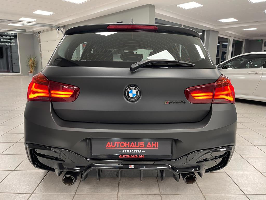 BMW M140i