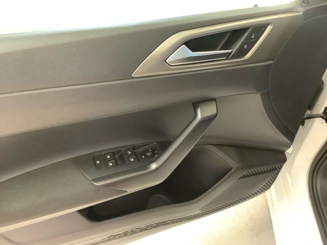 Polo Comfortline 1,0 l 59 kW  Climatronic, SHZ,